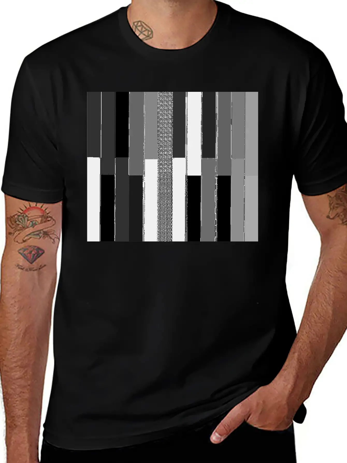 "Modern Geometric Striped Texture" Classic Crew Neck Graphic Tee – Everyday Minimal Look