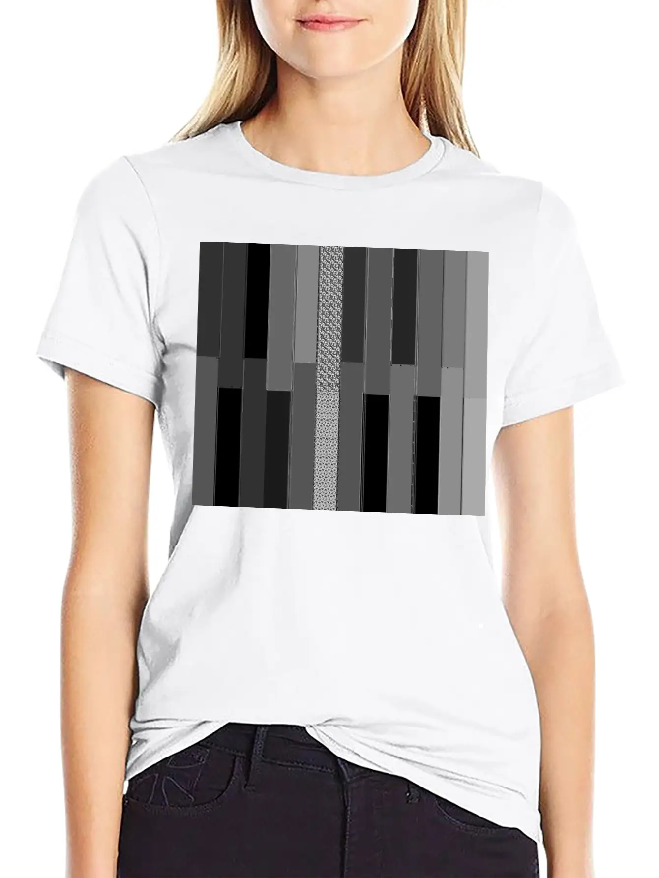 "Modern Geometric Striped Texture" Classic Crew Neck Graphic Tee – Everyday Minimal Look