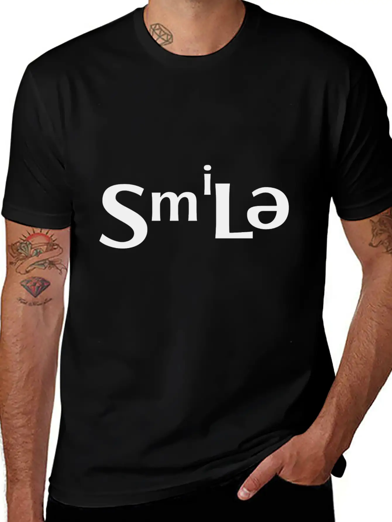 "Smile" Abstract Design Classic Crew Neck Graphic Tee – Everyday Minimal Look