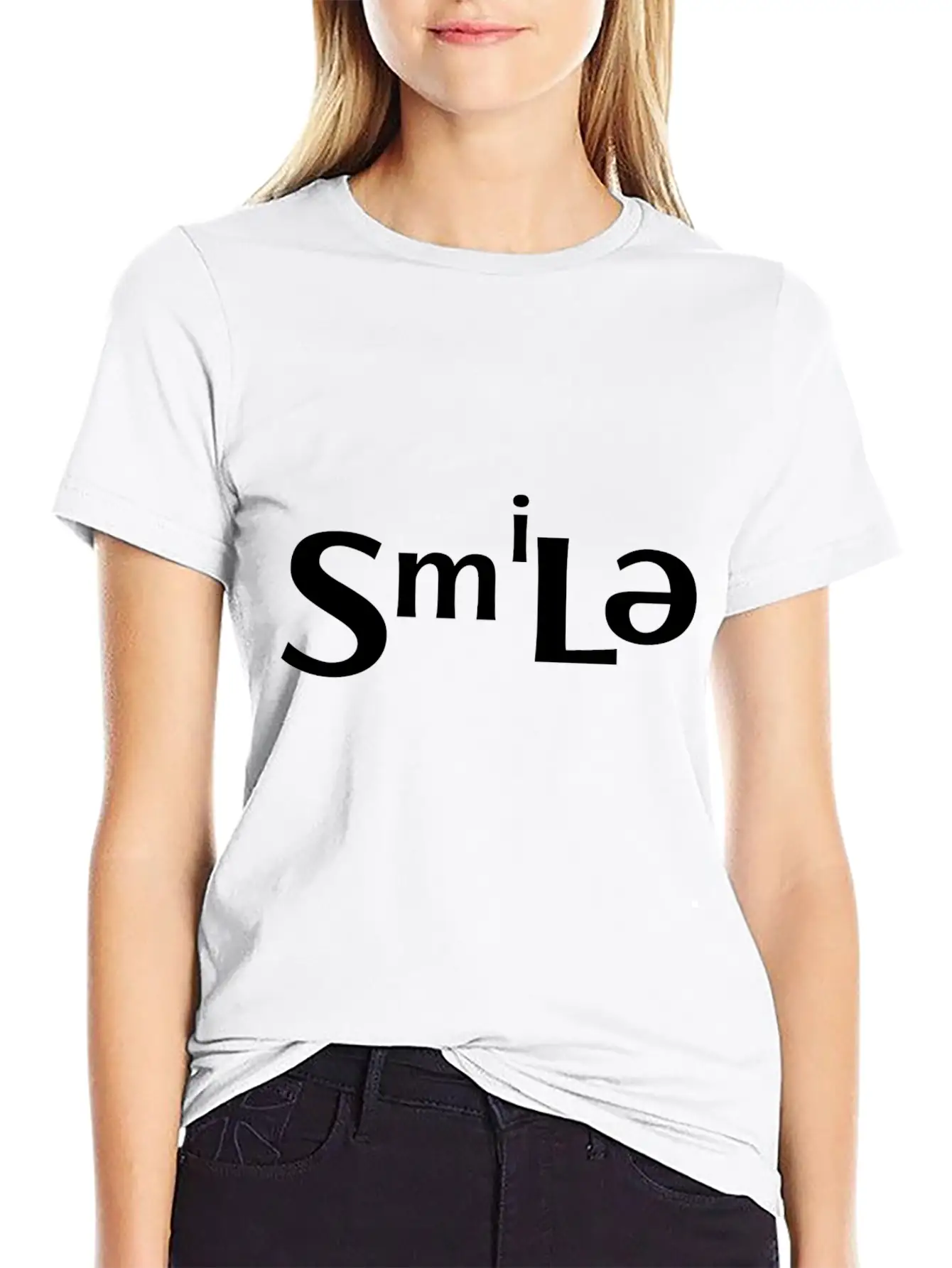 "Smile" Abstract Design Classic Crew Neck Graphic Tee – Everyday Minimal Look